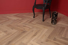 Villagio CREMONA Herringbone Collection - 5/8"T x  4-3/4"W (4mm Wear Layer) Rustic grade European Oak Engineered Hardwood flooring (9.3sqft. per box)