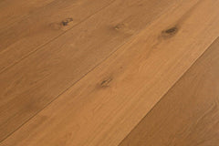 En Bois Villa del Mar Collection - 3/4"T x 11-1/2"W (5mm Wear Layer) European Oak Engineered Hardwood flooring (35.4sqft. per box)